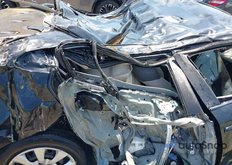 2020 Toyota Corolla Le from USA, damaged, VIN JTDEPRAE3LJ092736